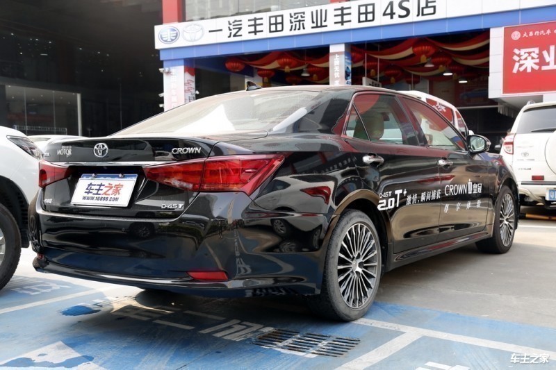 深圳一汽丰田皇冠最高优惠2.00万 欢迎上门试驾