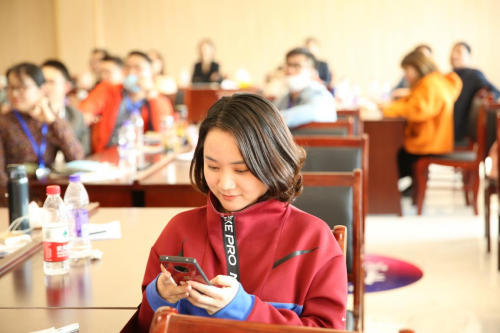 江山门业行业协会联合微智传媒探索传统行业新营销模式
