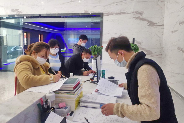 精准施策推进复工复产复学 宜宾市翠屏区活力再