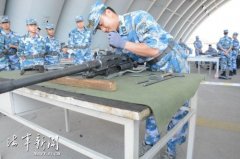 海军航空兵机务官兵：精细化保障 助力战鹰翱翔（4）