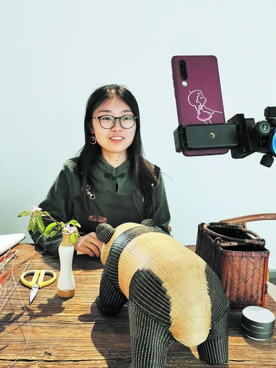 尝鲜直播带货：产品畅销了 品牌更响了