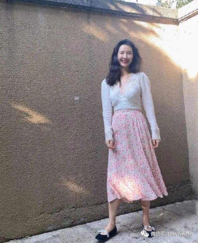 天猫总裁蒋凡陷入与张大奕绯闻后道歉：请阿里