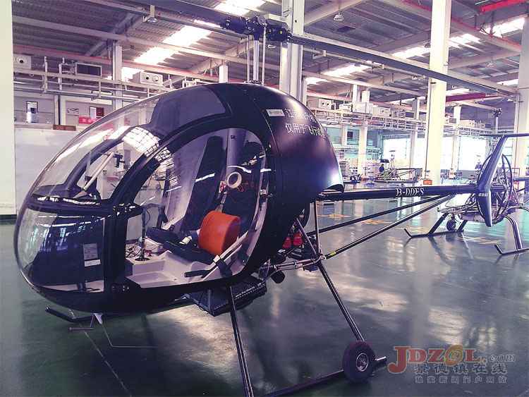 首款国产轻型直升机小朱雀研制工作纪实