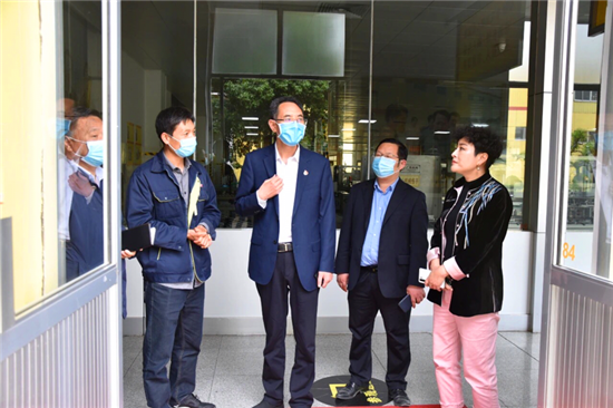 王文峰调研工业企业生产经营情况