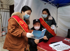 娄底市保险业充分发挥保障功能，全力支持疫情