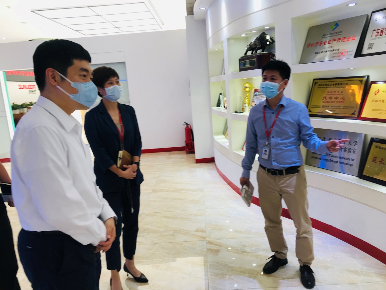 宝安区人才局深入一线调研人才工作 了解人才所