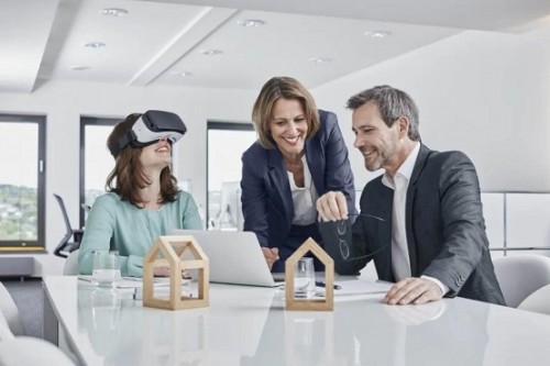 线下看房难？VR带看成为行业复工利器
