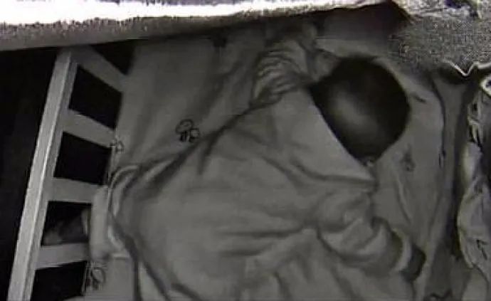 婴儿趴睡死亡，别再打“健康咨询服务”的擦边