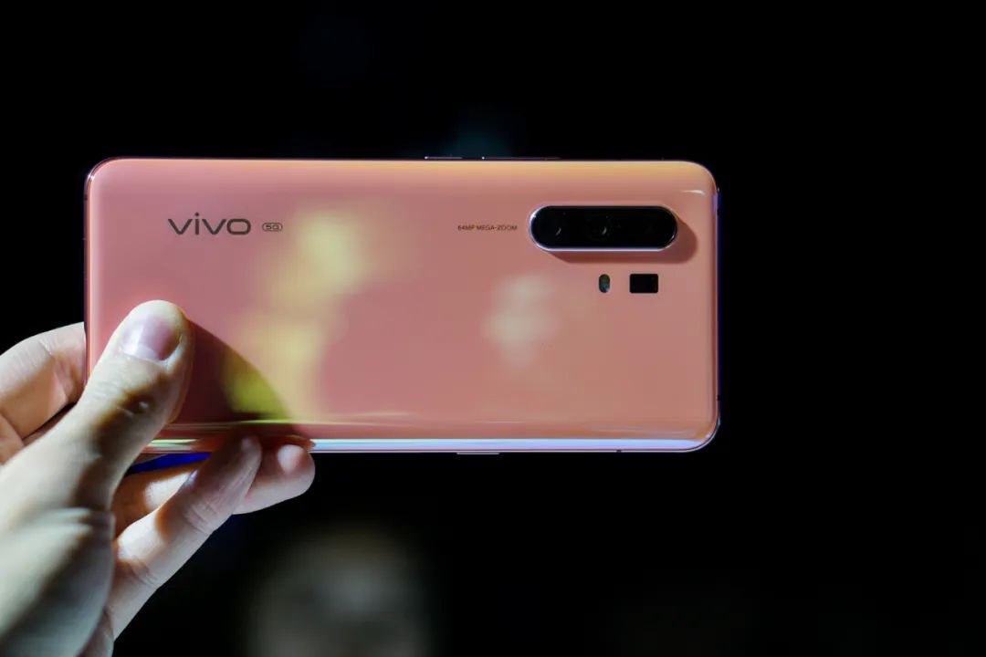 「二手值得买」vivo X30 Pro：不凑数，真四摄