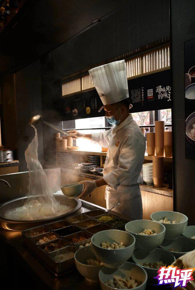 战“疫”每日观察丨就业怎么保？从习近平陕西之行找答案