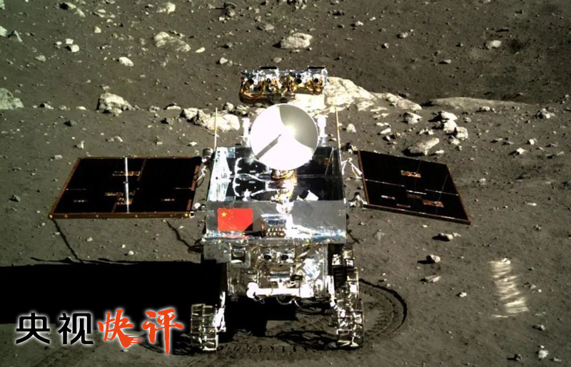 伟大精神推动伟大事业。今天，面对新冠肺炎疫情带来的国内外复杂局面，面对决胜全面建成小康社会的重大任务，我们更需要大力弘扬特别能吃苦、特别能战斗、特别能攻关、特别能奉献的航天精神，坚定信心，同舟共济，不断开拓新的发展空间、创造新的历史业绩，谱写新时代奋斗者的壮丽篇章。