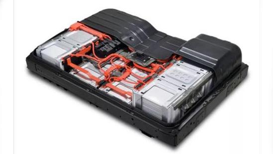 电动车补贴政策30万元的限制，其实是鼓励车企搞