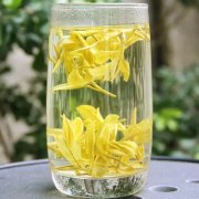 四川高县：瞄准小茶叶 发展大市场