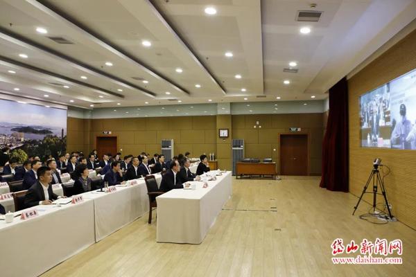 全省县(市、区)委书记工作交流会召开 周国岭