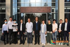 西安市文物局原局长郑育林和天朗集团董事长孙