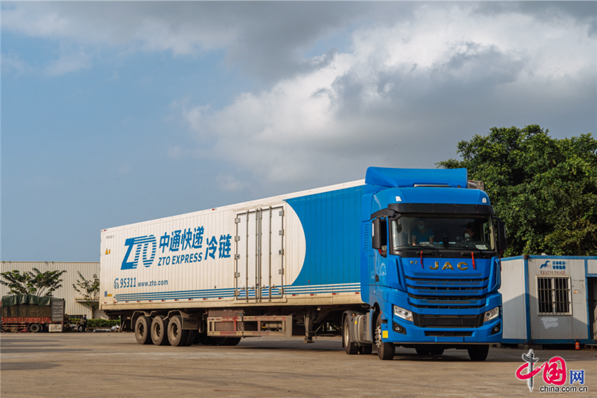 “您的海南水果已发货！” 中通冷链助农扶贫递