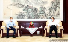 <b>广西与华为公司签署深化战略合作协议 鹿心社陈</b>