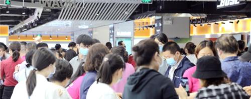“苏宁第一店”开业销售2亿，提振消费不只看“