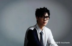 唐家三少挺阅文：呼吁给管理层时间 称不同阶段
