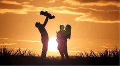 <b>梁建章：人口政策，是我们错了还是世界错了？</b>