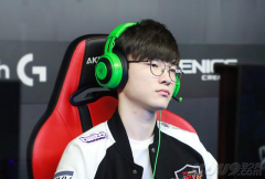 侯爷分享李哥趣事 他连十块钱都想赖账