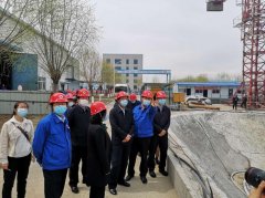 佳木斯市领导集中调研工业企业——“生产线”上为企纾困解难