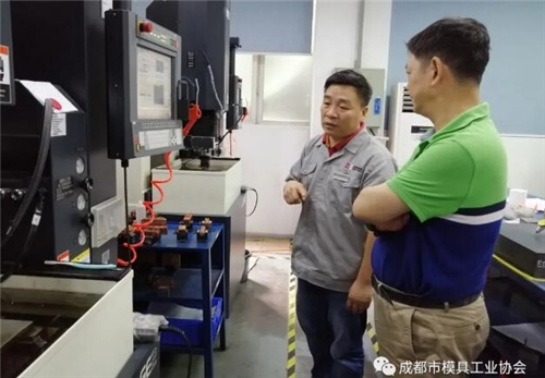 成都市模具协会持续走访会员企业，了解情况、促进发展