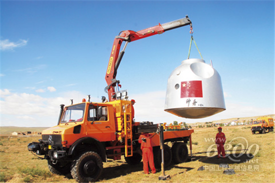 PK16000吊载新一代飞船,坚定支持中国航天事业!