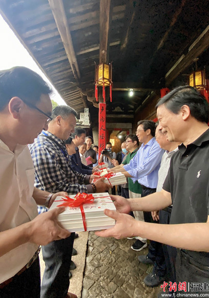 福建省政协书画院宁德调研：书画创作交流 送文化下乡