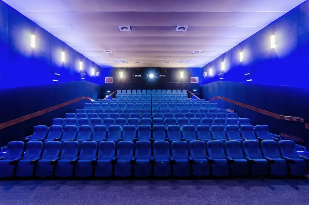 业内人士:免征增值税和专项资金会对电影行业