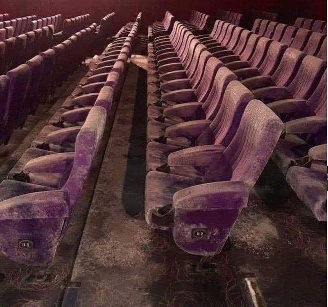 90天巨亏198亿！倒闭3000家后，这个行业正在经历最恐怖时期