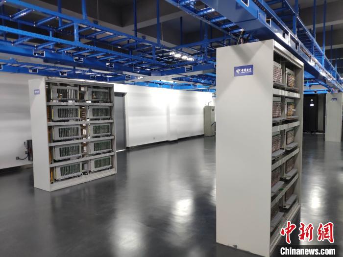 湖南信息园大数据中心部分机房。 王昊昊 摄 湖南信息园大数据中心部分机房。 王昊昊 摄