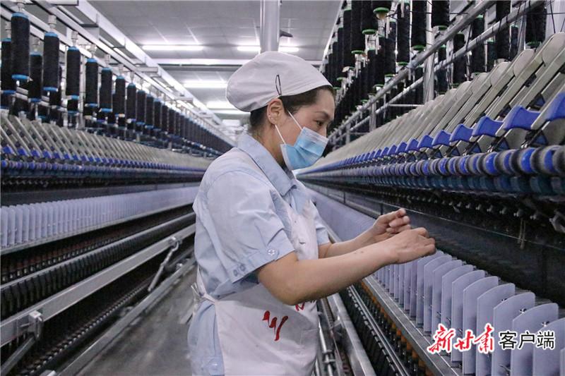 【代表委员履职故事】范冬云代表:为制造业高质量发展贡献力量