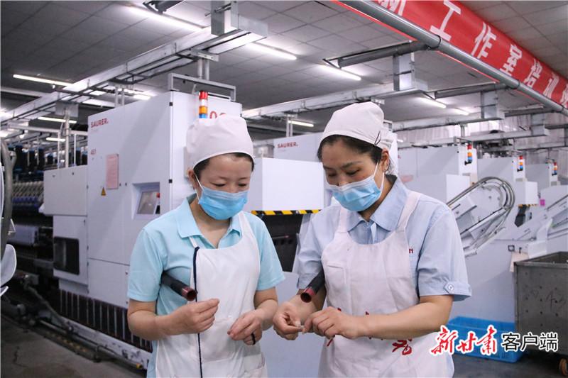 【代表委员履职故事】范冬云代表:为制造业高质量发展贡献力量