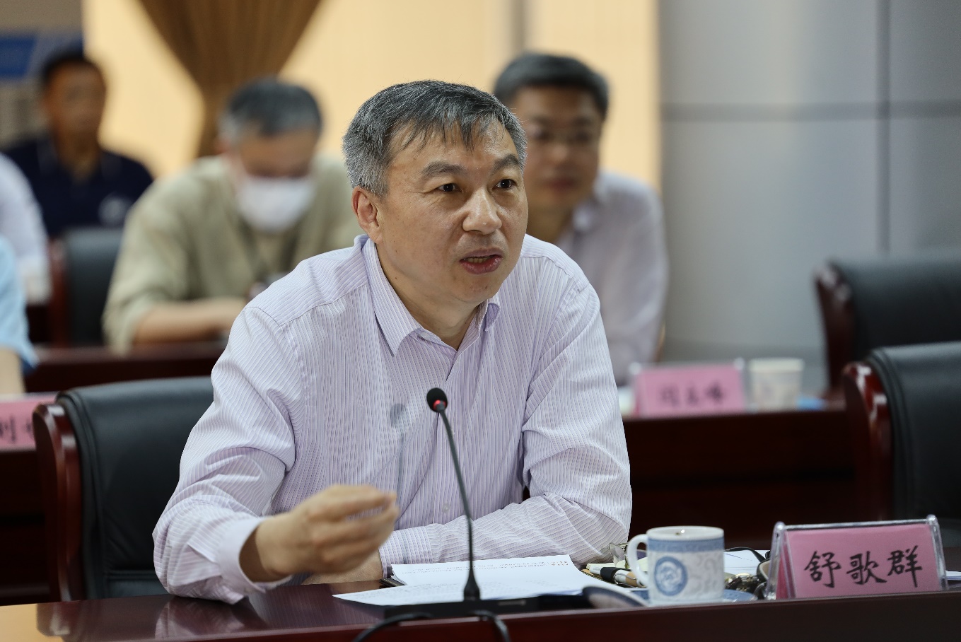 铜陵市党政代表团来校调研交流