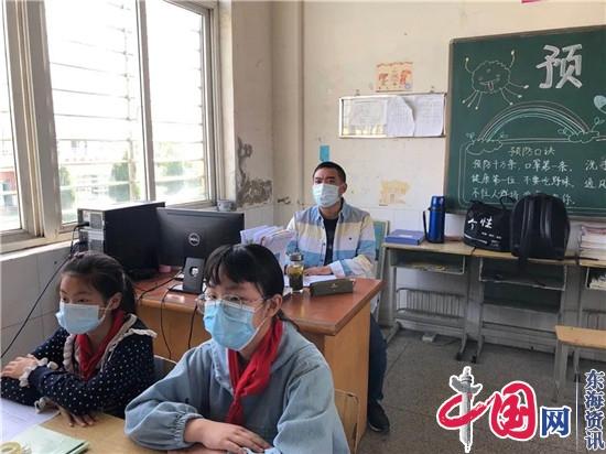 面对面交流,心贴心指导——兴化市教师发展中心教研室到西鲍中心校调研