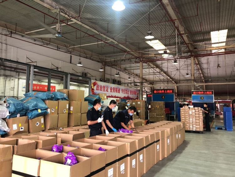 深圳海关与宝安签署合作框架协议，全面支持新