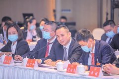 代表委员建议，要给中小微企业一份“特殊关怀”