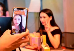 140多家本土企业参与！小榄网红直播孵化基地举