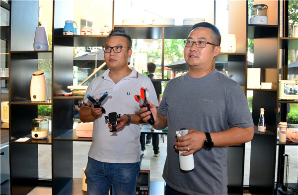 140多家本土企业参与！小榄网红直播孵化基地举