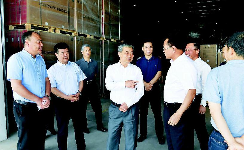 只争朝夕抓项目 乘势而上促转型 不断夯实高质量