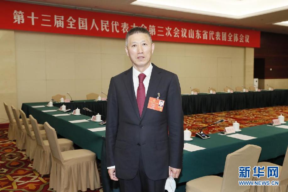 周洪江代表：减免葡萄酒产品消费税 推动企业数