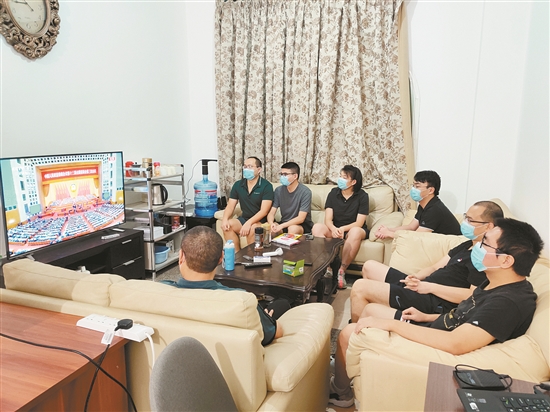 百万石油人热议两会共推企业发展