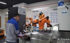 遨博机器人“上得车间下得厨房”