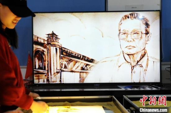 沙画兴起 福建漳州成产业聚集地