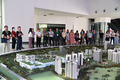 海外琼籍侨团骨干国情研习班到澄迈进行考察交