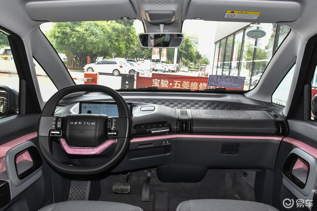 科技感十足 新宝骏E300将于6月5日正式开启预售