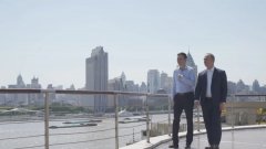 这一个少有的、还未经历过巨大“地震”的行业｜吴晓波下午茶