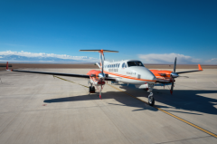 航空地质一号机组日常：在空中为珠峰“量身高”