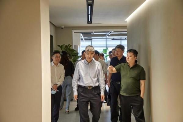 杭州市政协副主席 江干区委书记滕勇一行莅临如